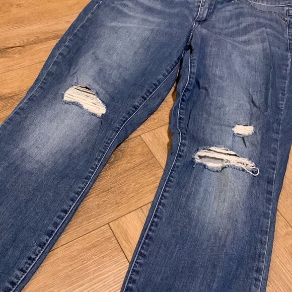 GAP True Skinny Jeans - Picture 3 of 4